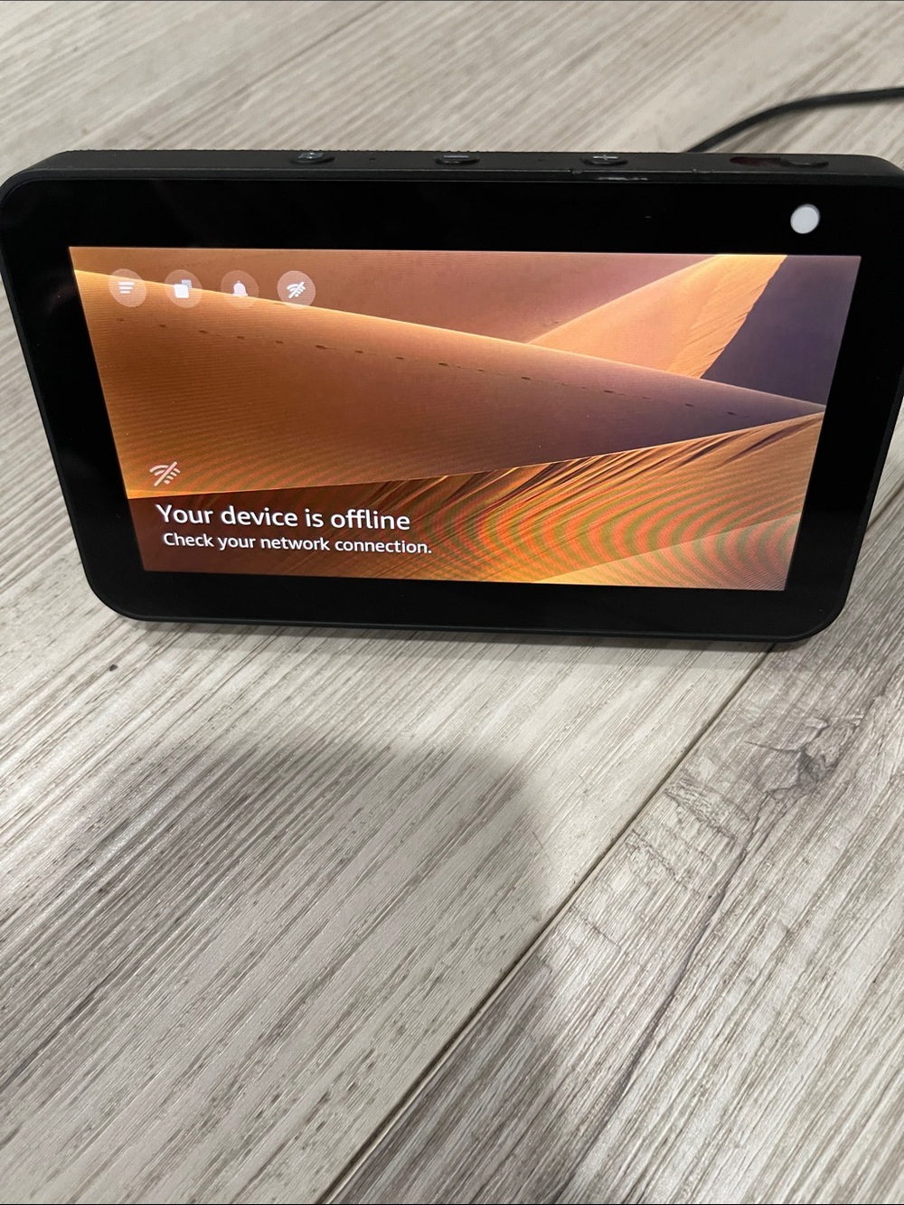 Amazon Echo Show 5 (1st Generation) Smart Display - Black. Model H23K37. - Picture 2 of 5